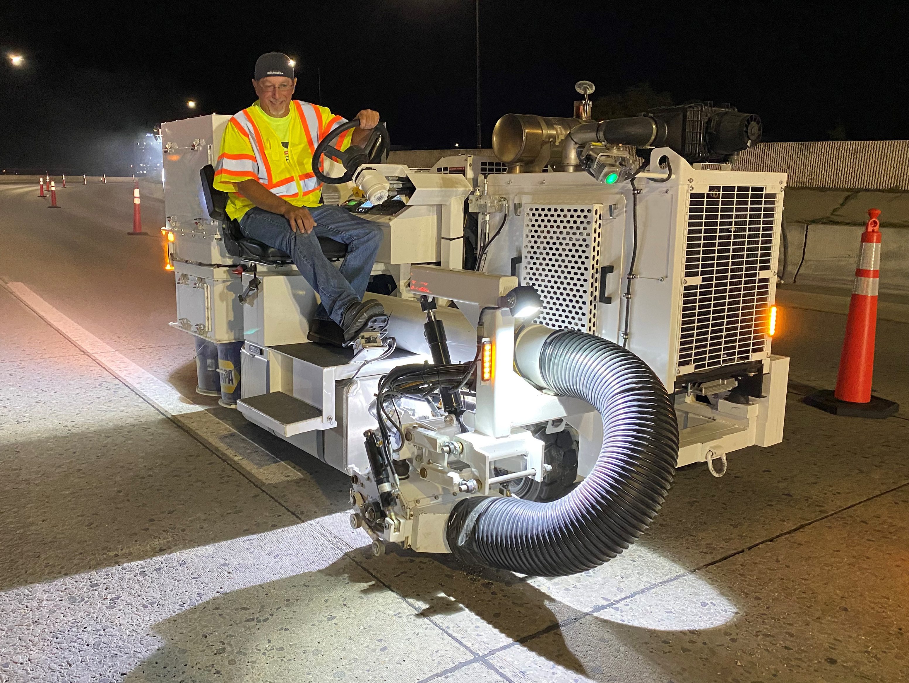 Mini Grinder is a compact workhorse | MRL Equipment Company, Inc.